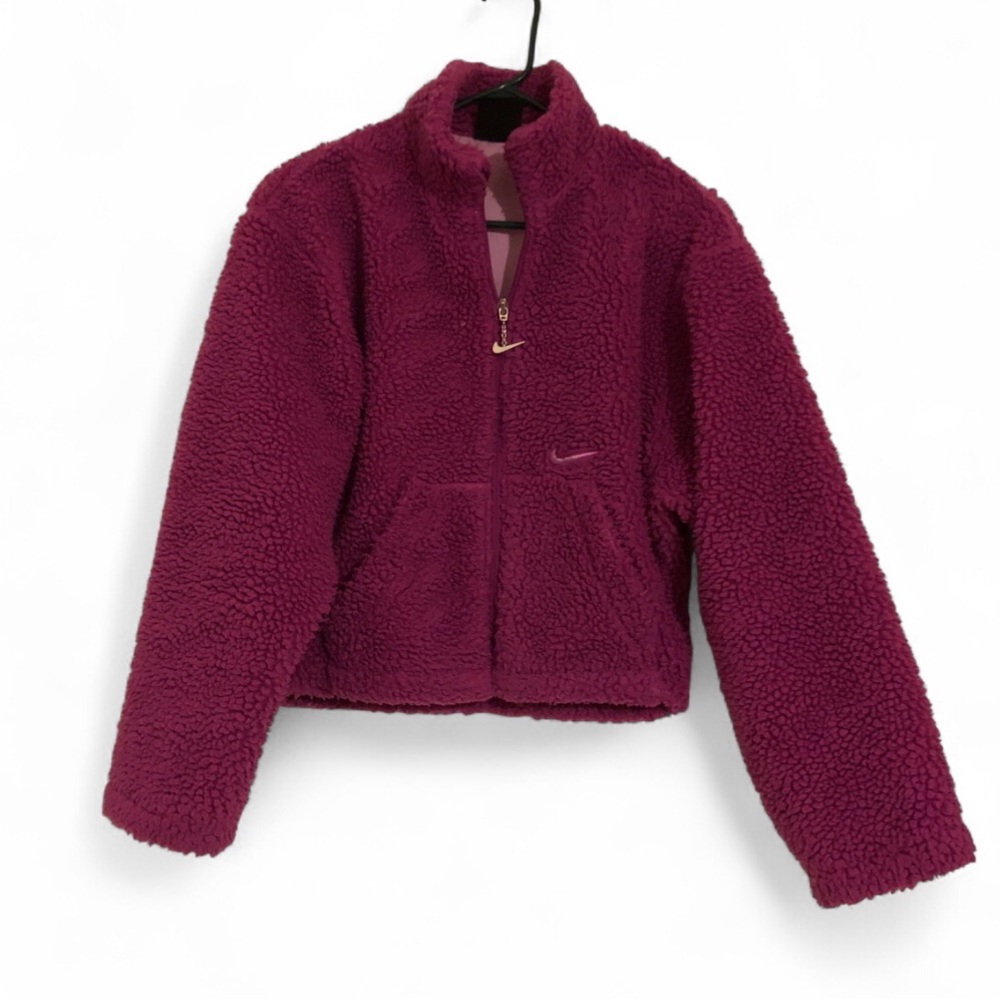 Nike cropped Sherpa Jacket in Deep Berry